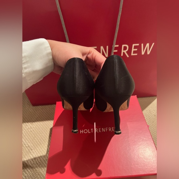 Manolo Blahnik Black Hangisi Heels - Size 36.5 - Picture 3 of 4